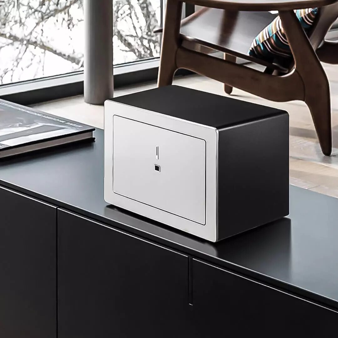 Надежное хранение ваших ценностей: обзор умных сейфов Xiaomi CRMCR Box (FDX-A/D-35SIZW) и Box 30Z (BGX-X1-30Z)