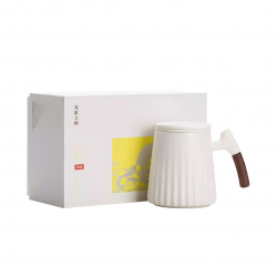 Фарфоровая чашка для чая с керамическим фильтром Zesee Selected Ceramic Tea Cup White